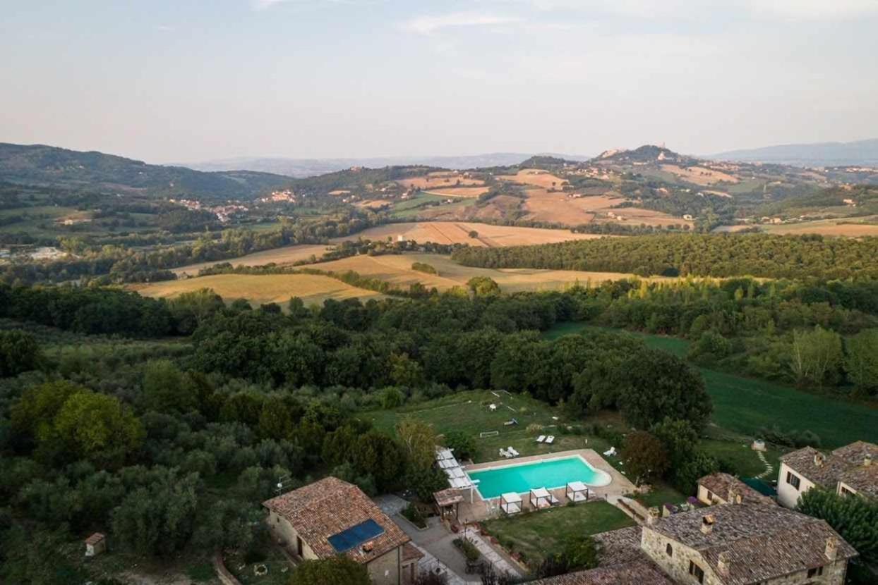 Residenza Collefiorito Aparthotel Todi Exterior photo