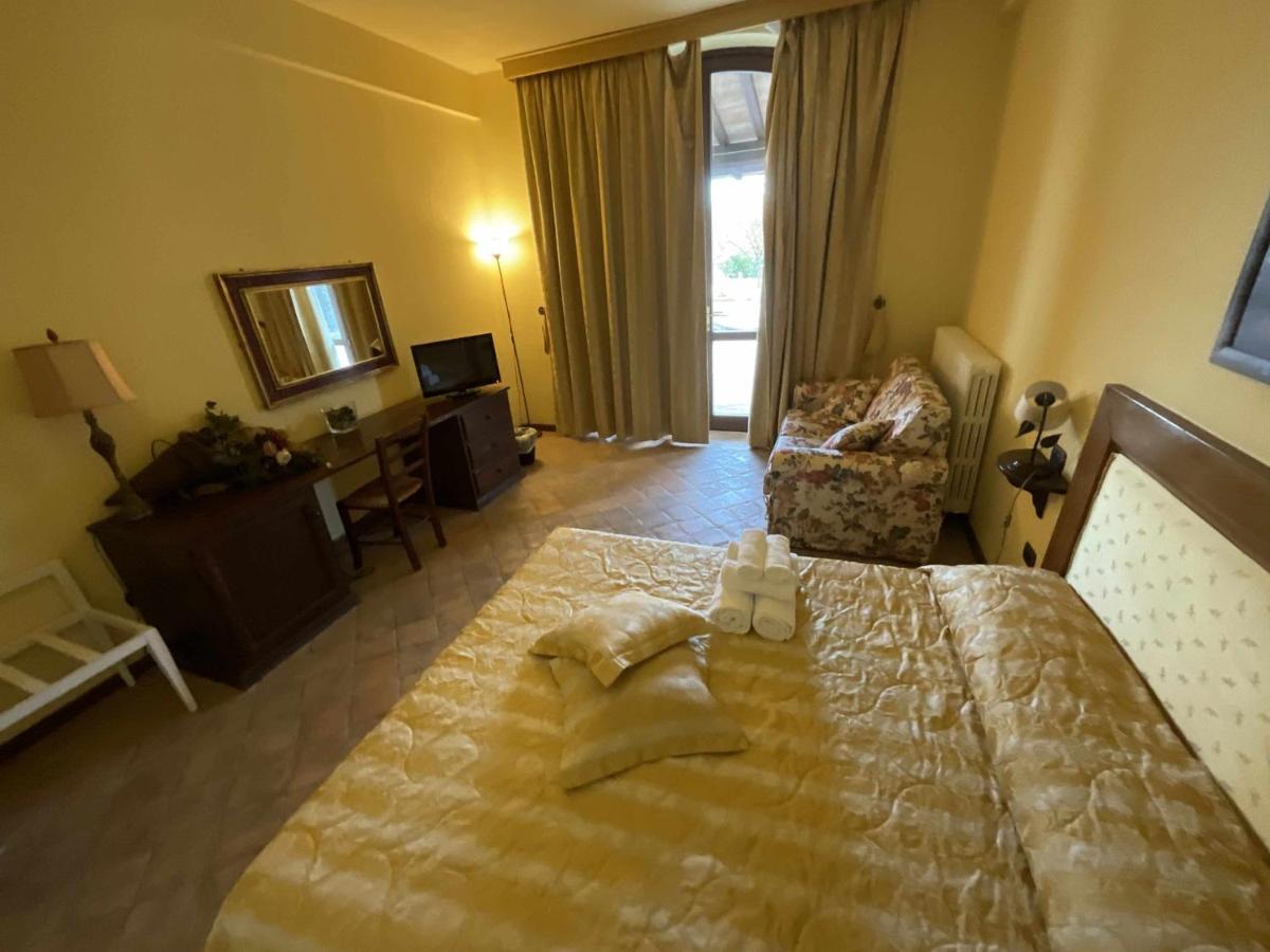 Residenza Collefiorito Aparthotel Todi Room photo